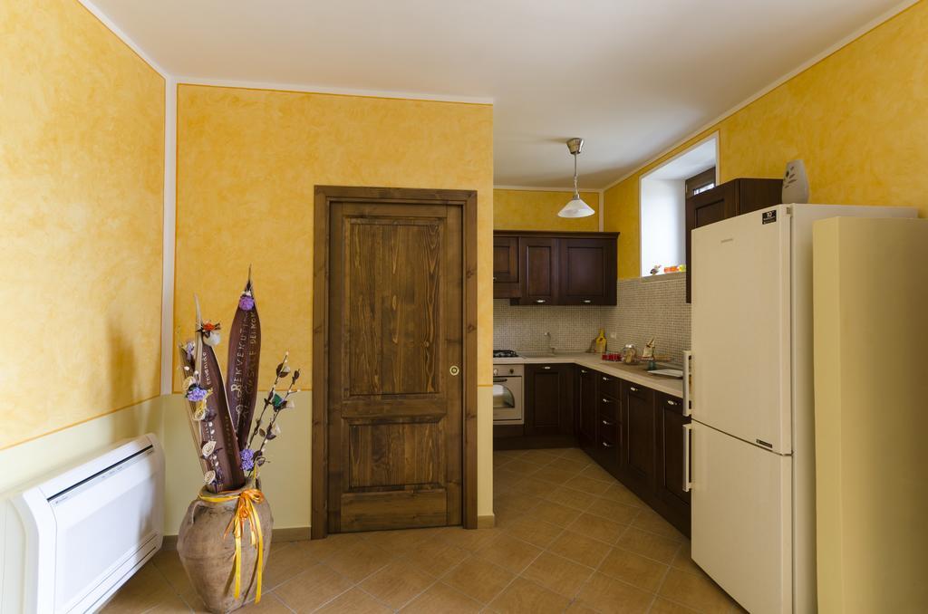 Bed and Breakfast Al Casale Dei Nonni Laureana Cilento Exterior foto