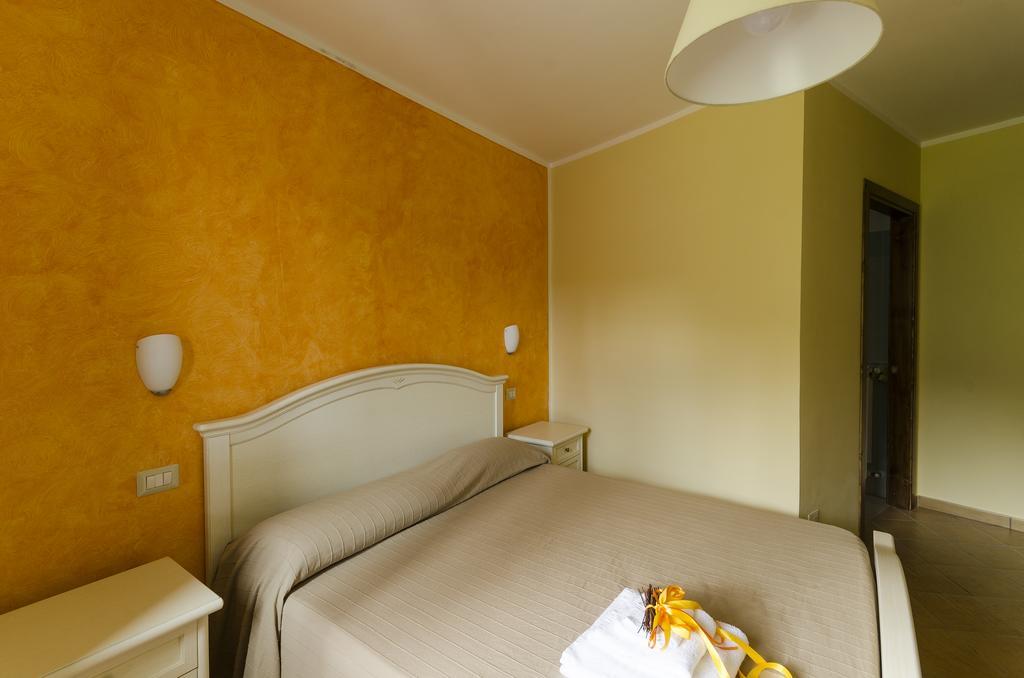 Bed and Breakfast Al Casale Dei Nonni Laureana Cilento Exterior foto