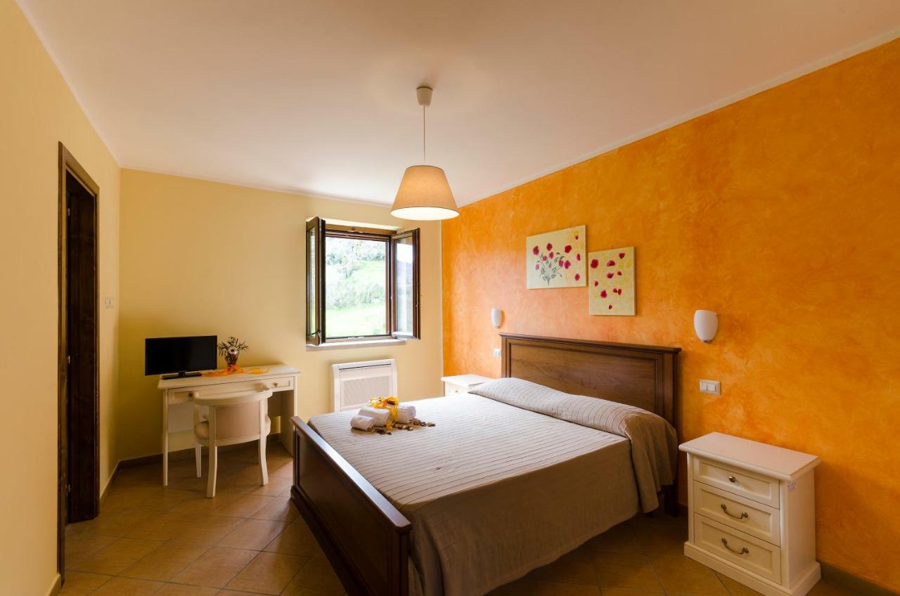 Bed and Breakfast Al Casale Dei Nonni Laureana Cilento Exterior foto